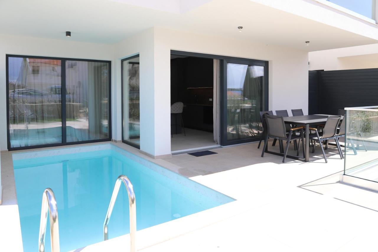 Brand New Apartment With Private Pool Njivice Εξωτερικό φωτογραφία